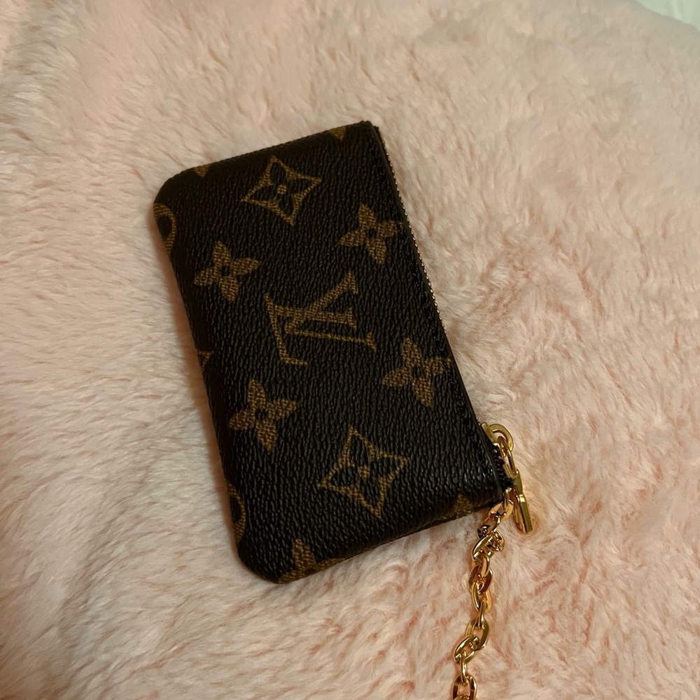 louis vuitton wallet keychain